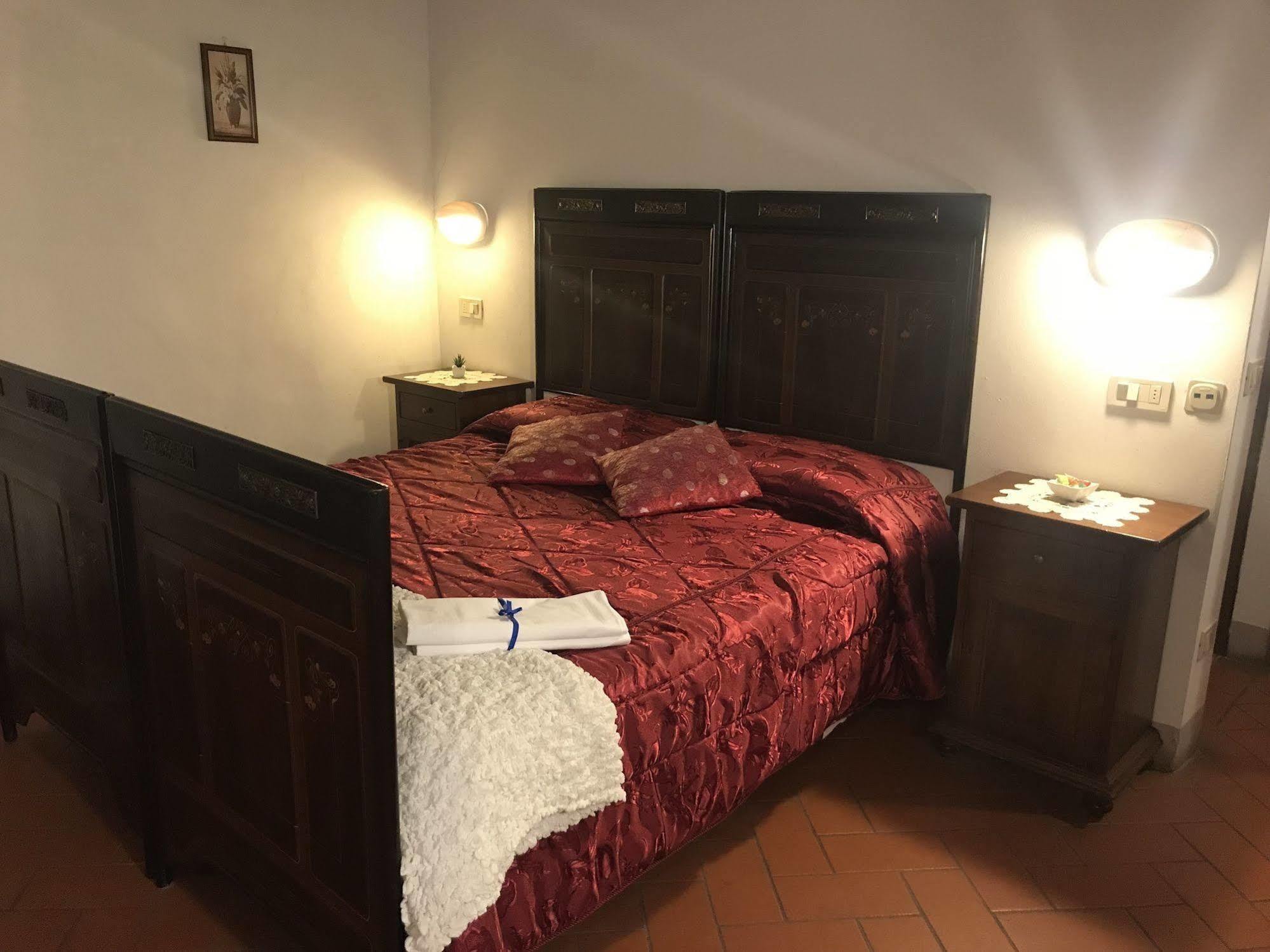 Camere Gozzante Pienza Exterior photo